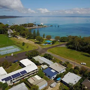 Minjerribah Island Straddie Dunwich
